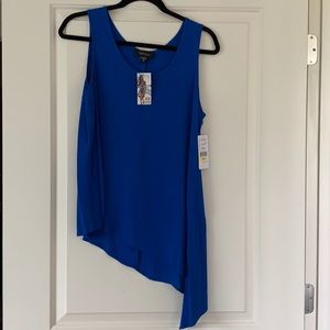 Karen Kane Asymmetrical Tnk M